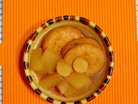 大根とがんもどきの煮物♪